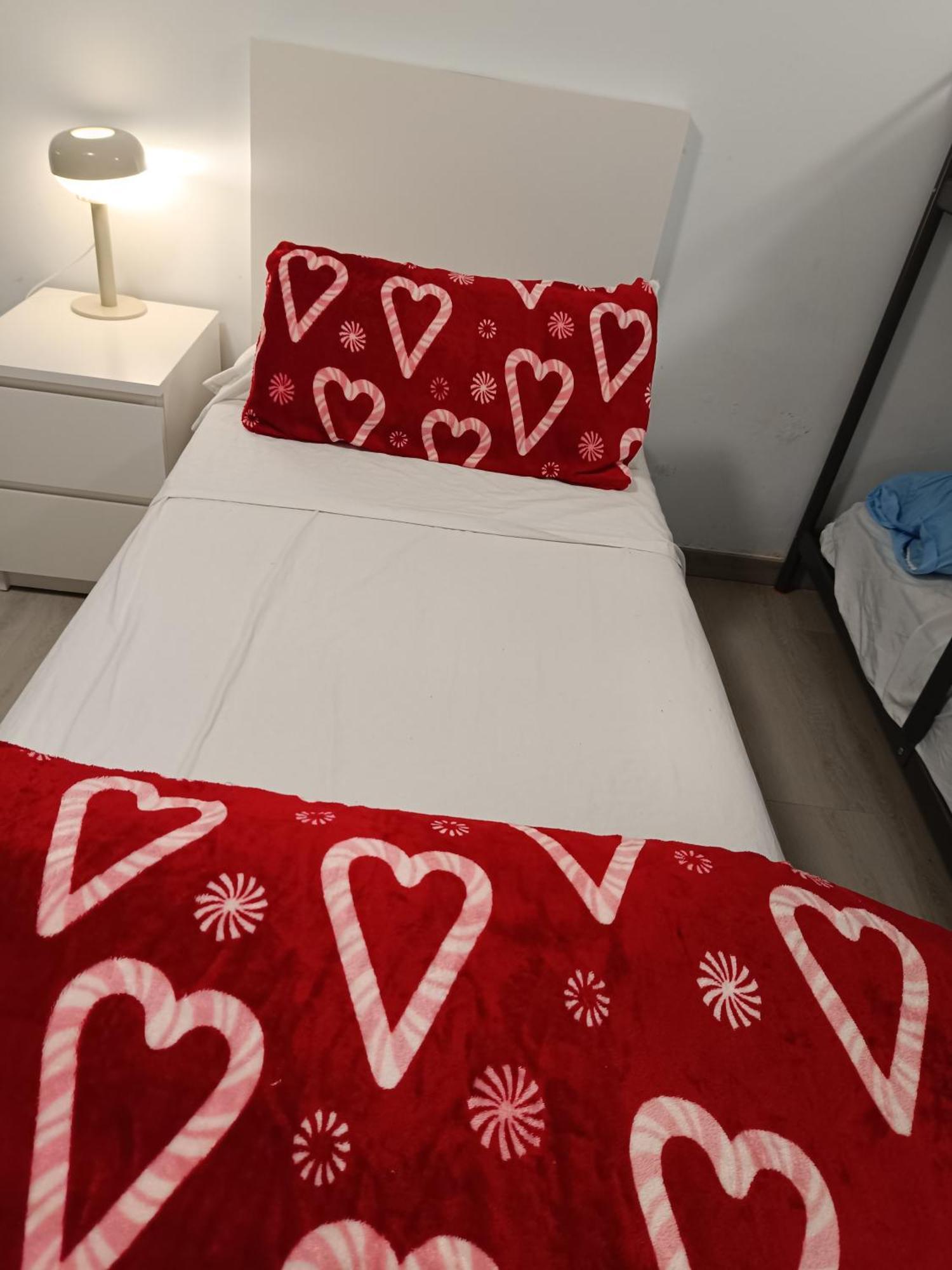 Hostel Latimoamericano Masculino Мадрид Экстерьер фото